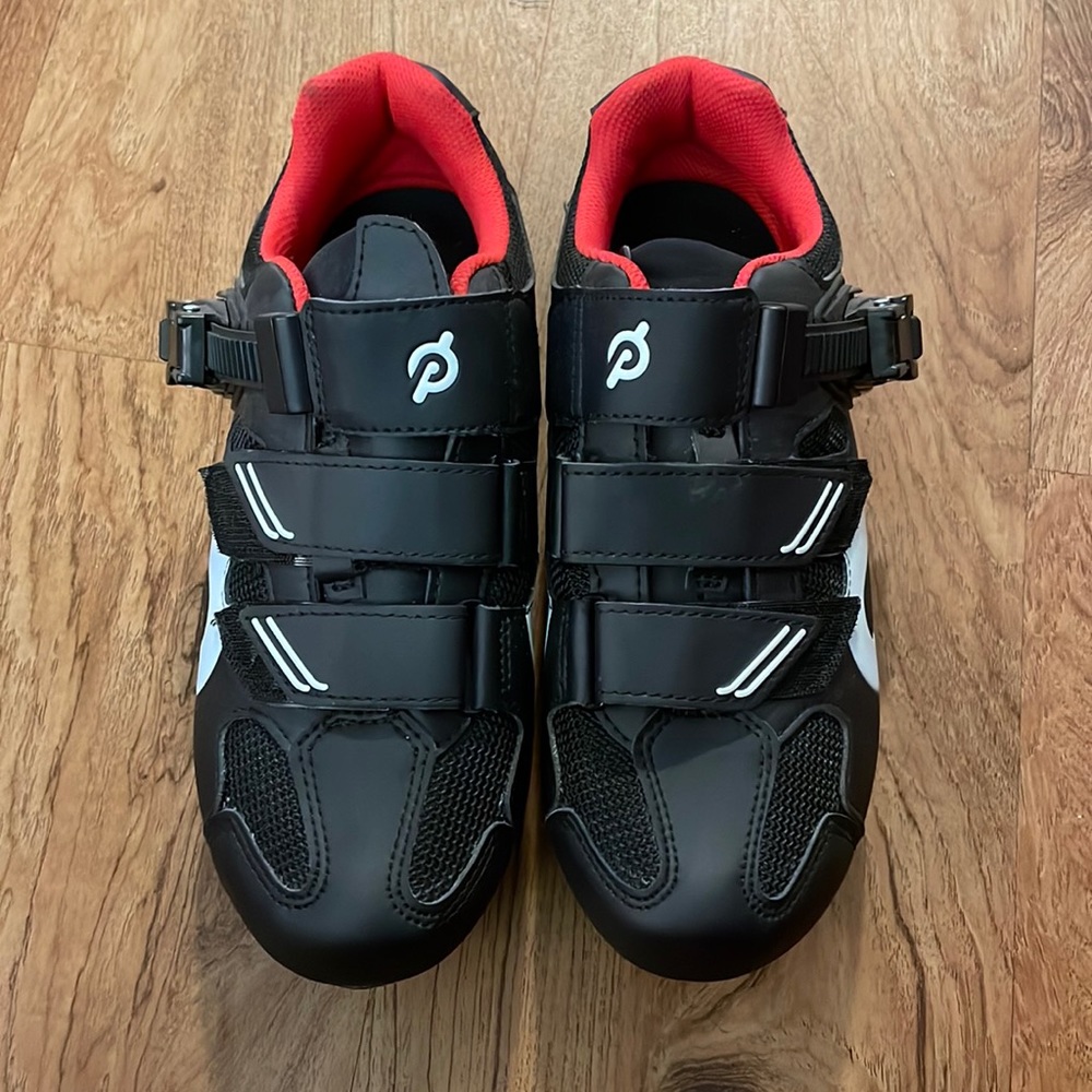 PELOTON CYCLING SHOES